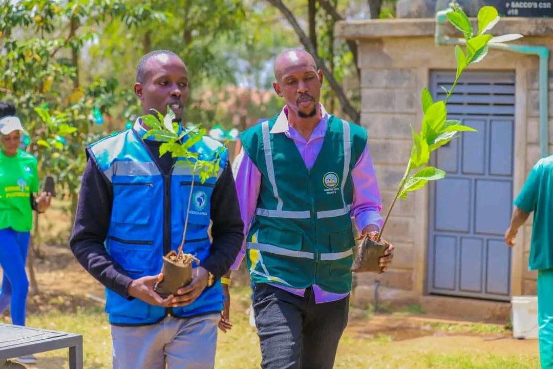 UCESCO team with government officials